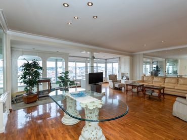 Piso con ascensor en venta en Centre