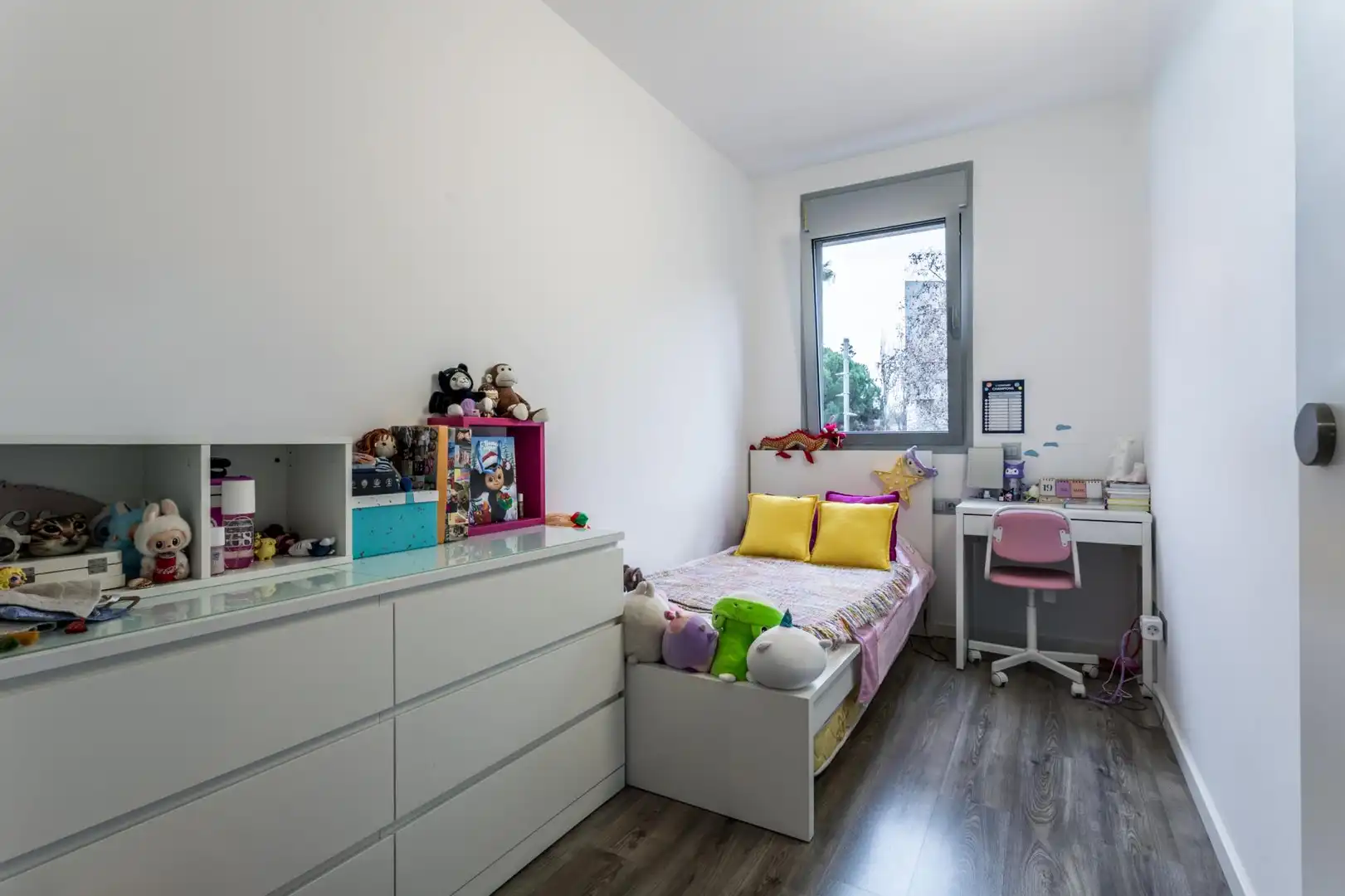 Dormitori de Pis en venda en Esplugues de Llobregat amb Calefacció, Parquet i Terrassa