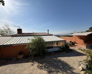 Vista exterior de Casa o xalet en venda en Llíria amb Aire condicionat, Calefacció i Jardí privat