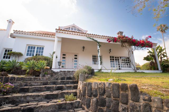 Casa-chalet en Venta en Monte Lentiscal - Las Meleguinas