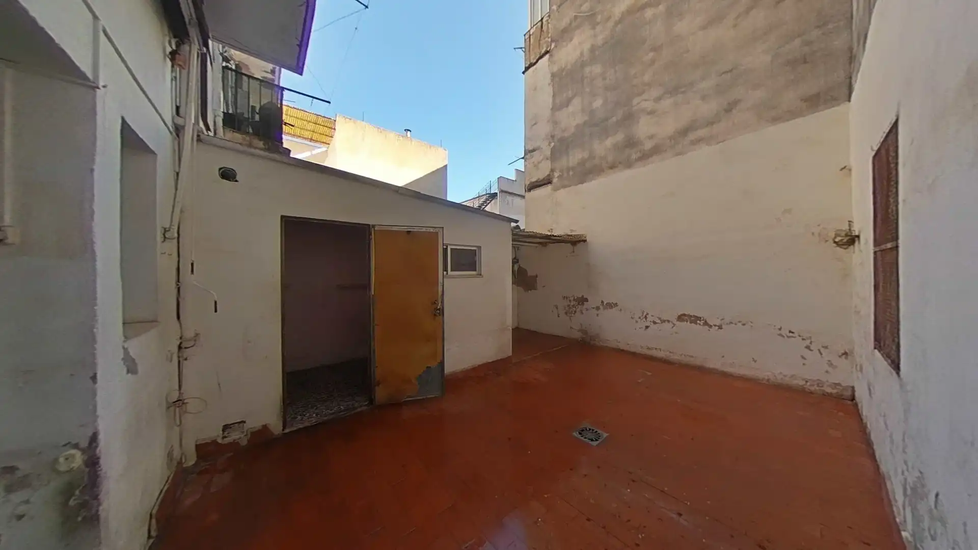Vista exterior de Piso en venta en Almoines con Aire acondicionado