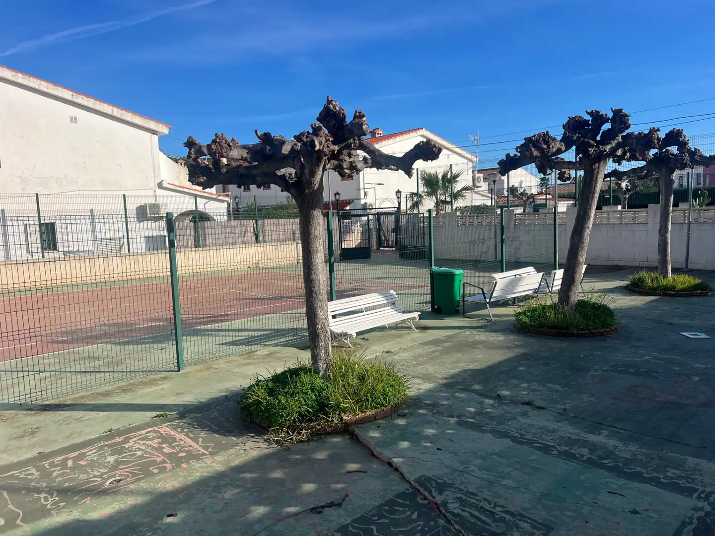 Jardín de Garaje en venta en Benicasim / Benicàssim