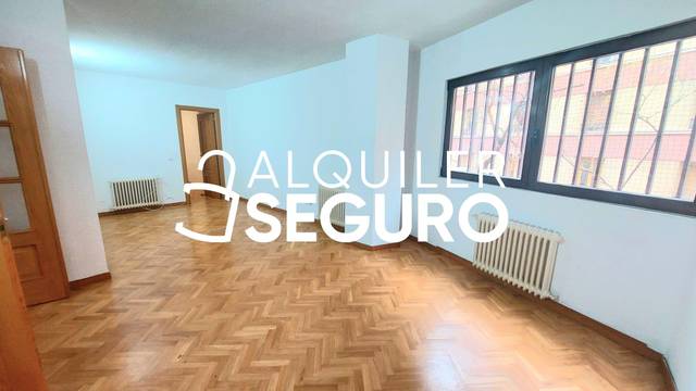 Piso en Alquiler en Rda.de Atocha en Embajadores - Lavapiés