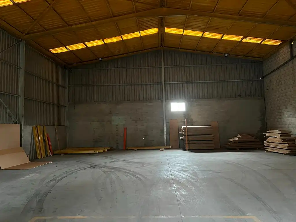 Nave industrial de alquiler en Lugar Lestedo, Boqueixón