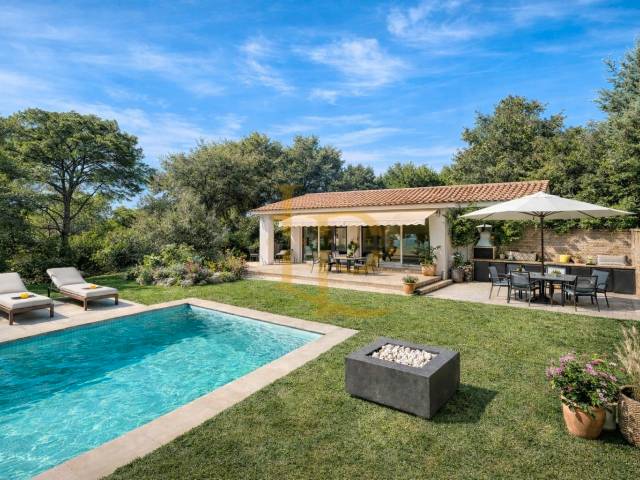 Terreno residencial en Venta en Carrer Chueca en Can Vallhonrat