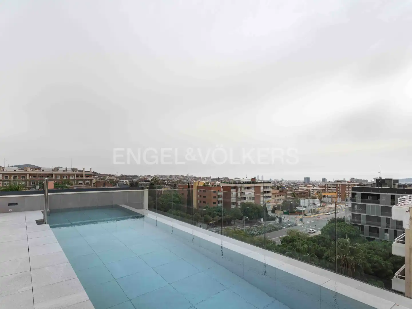Terrace of Attic for rent in Barcelona  with Air Conditioner, Heating and Parquet flooring