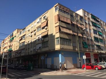 Local comercial en venta en Calle Casarabonela