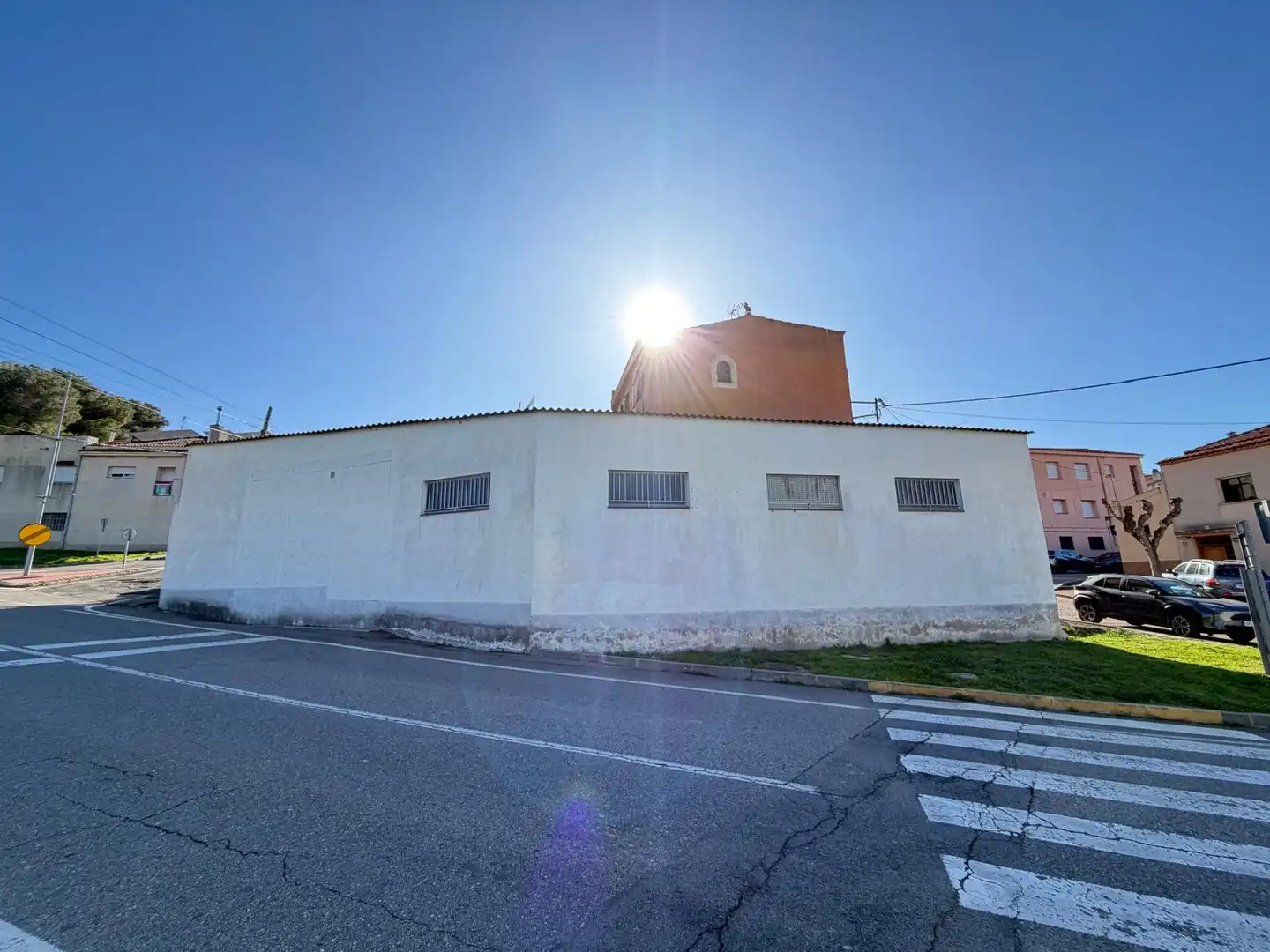 Vista exterior de Edifici en venda en Els Pallaresos amb Alarma