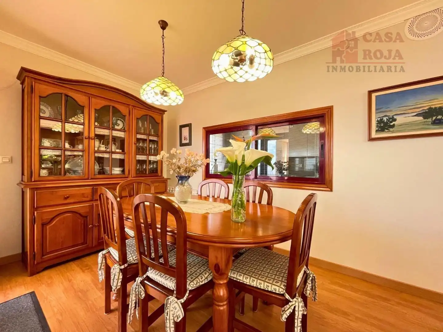 Comedor de Casa o chalet en venta en Cangas  con Calefacción, Terraza y Piscina