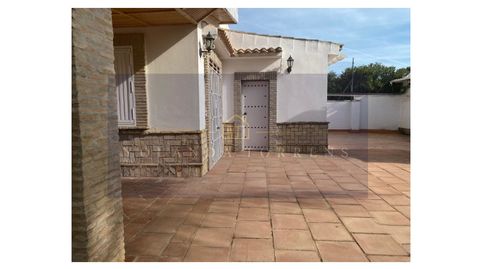 Foto 3 de Casa o xalet en venda a Carmona, Sevilla