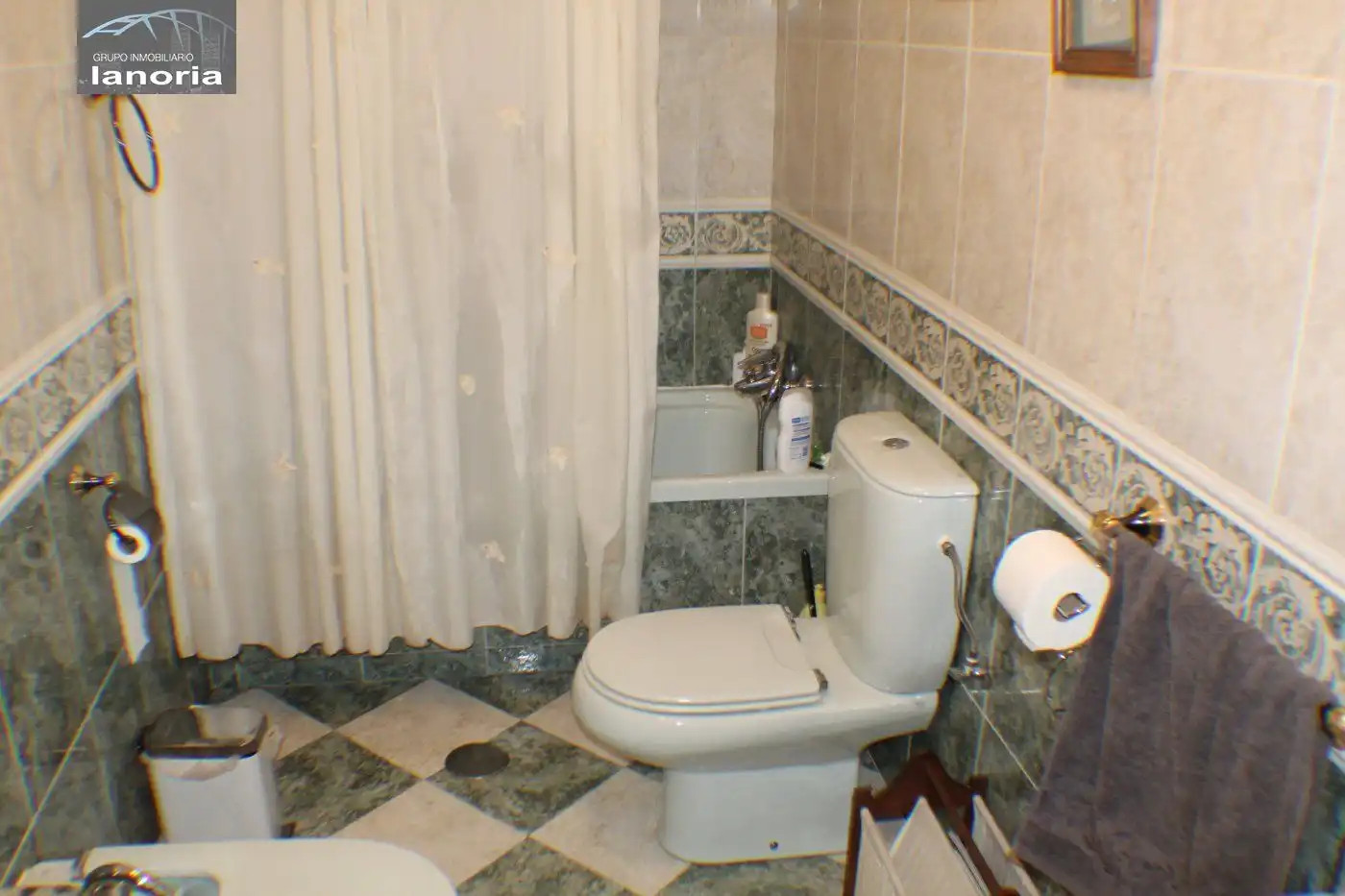 Baño de Casa o chalet en venta en Albacete con Calefacción, Terraza y Trastero