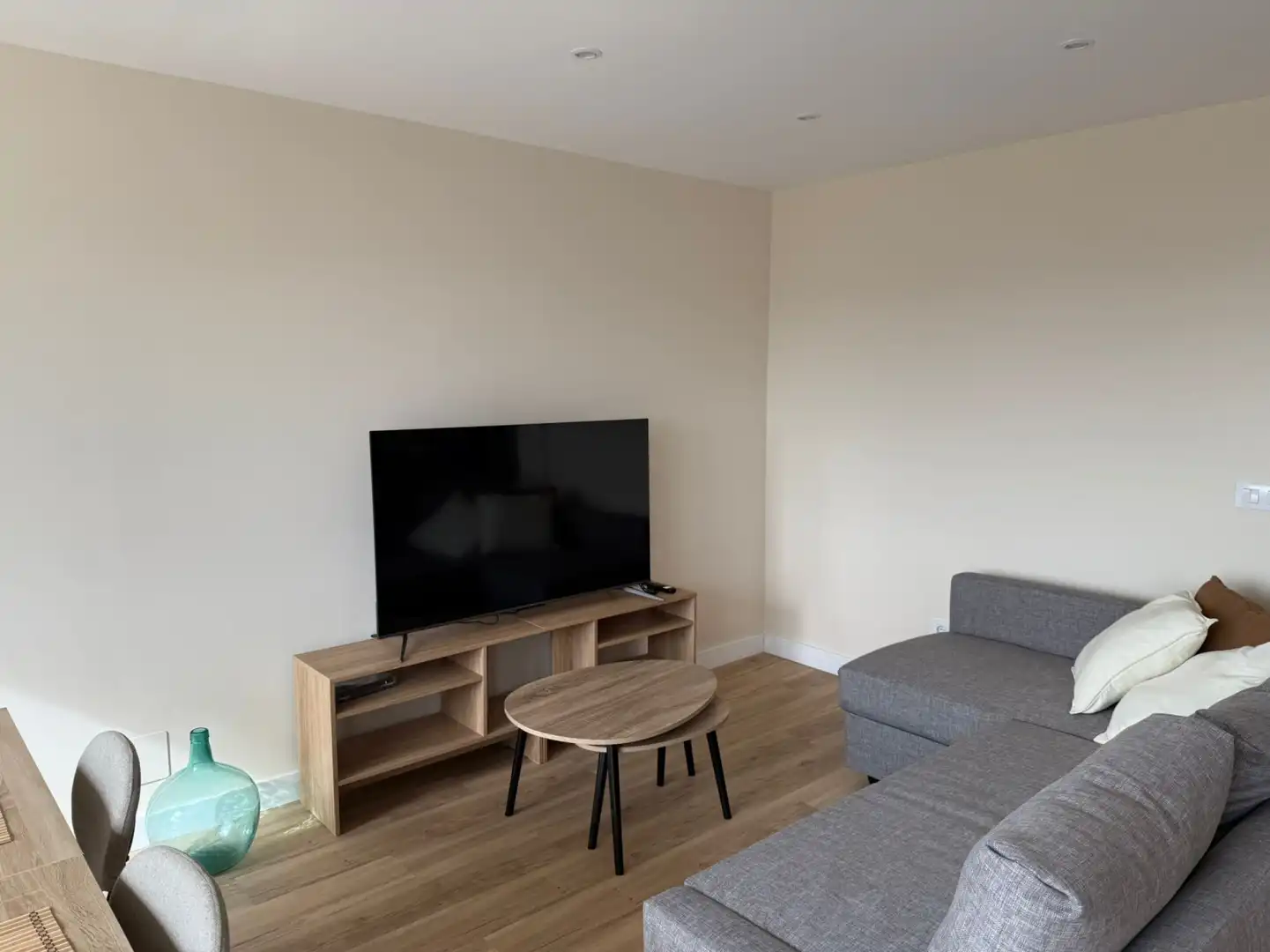 Living room of Flat for rent in Gijón   with Heating and Furnished