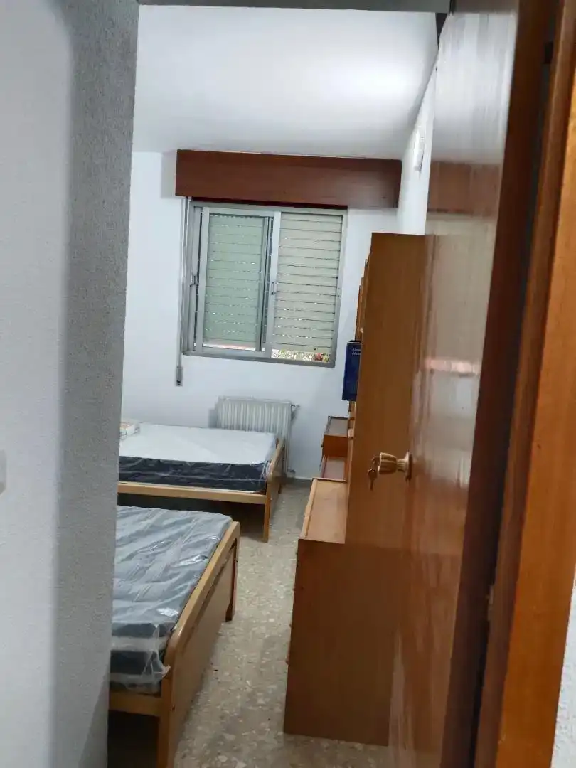 Bedroom of Flat for rent in  Madrid Capital
