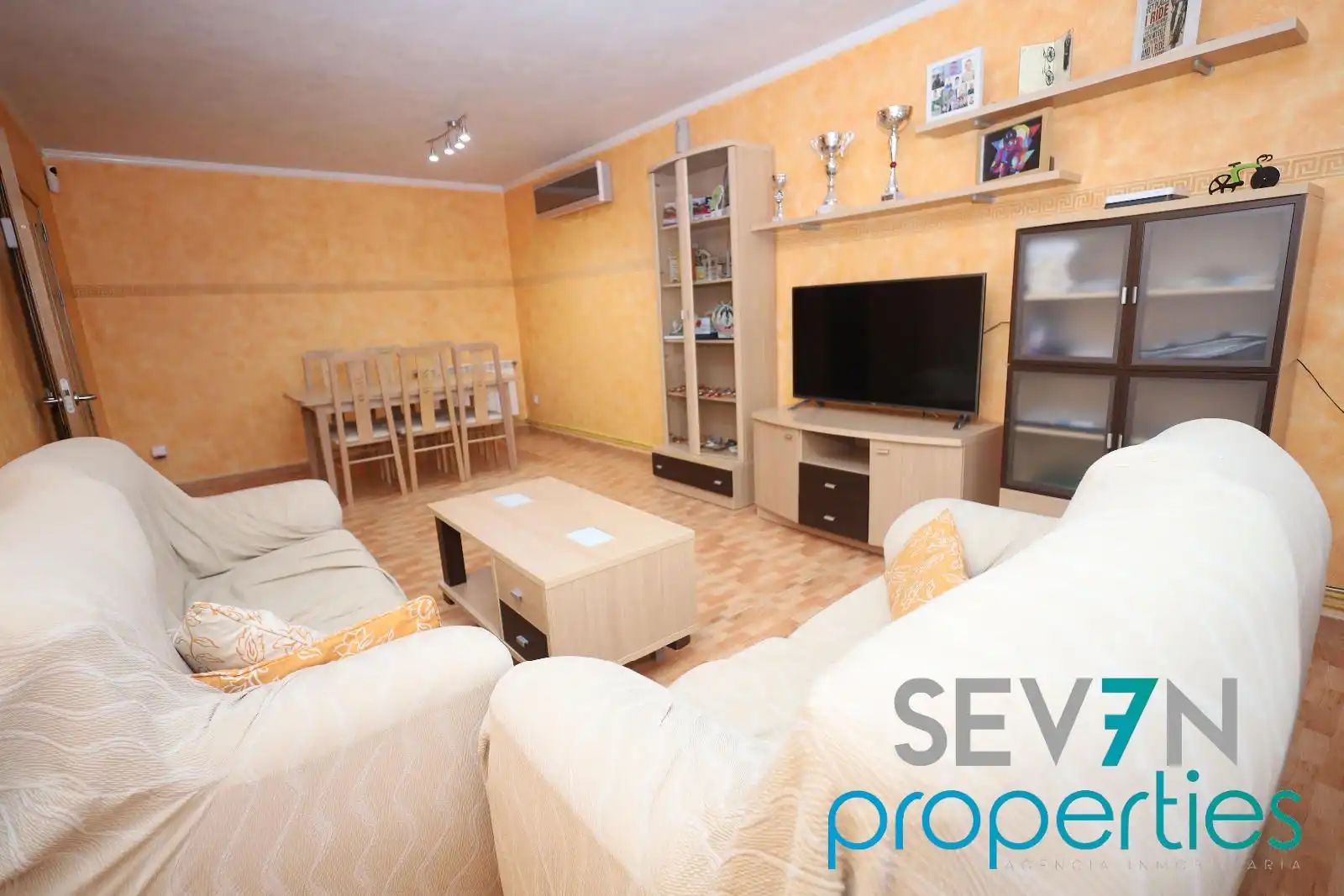 Casa adosada en venta en Constitucion, Escalona
