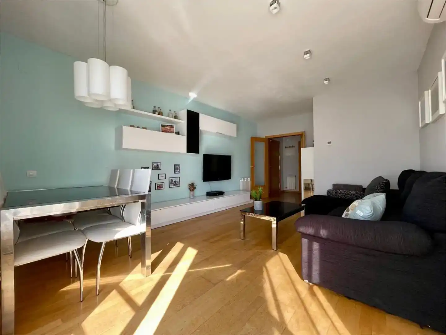 Sala de estar de Piso en venta en Lleida con Aire acondicionado, Jardín privado y Parquet