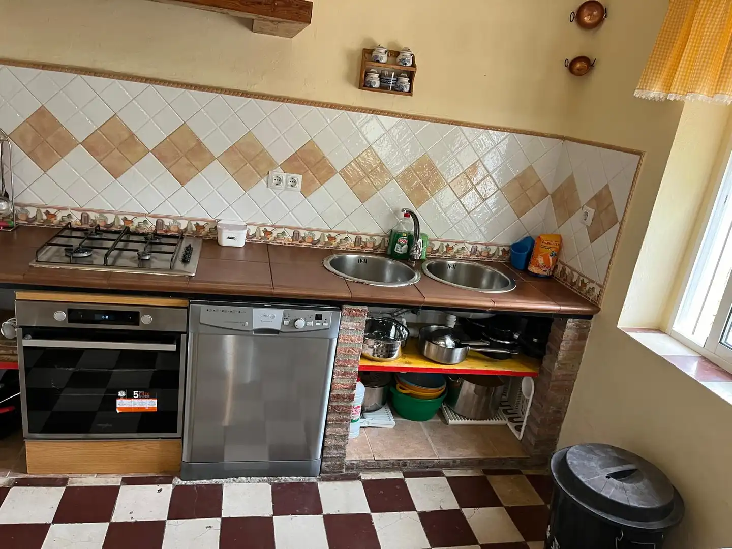 Küche von Country house zur Miete in Riogordo mit Privatgarten, Schwimmbad und Möbliert
