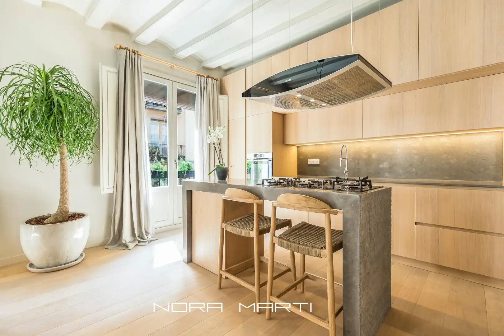 Cocina de Piso en venta en  Barcelona Capital con Aire acondicionado, Parquet y Amueblado