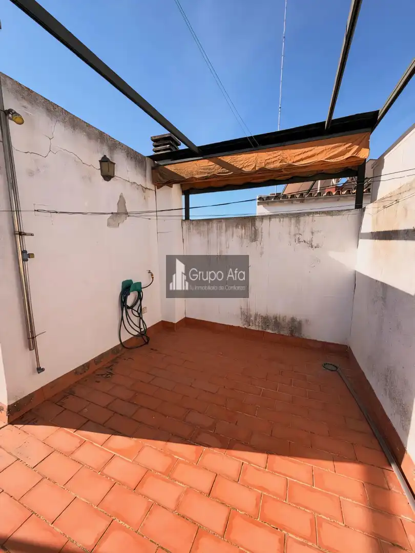 Terrassa de Casa adosada en venda en Centro