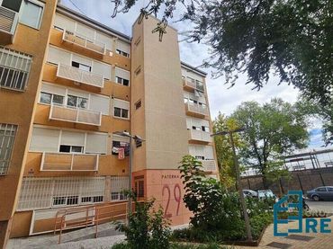 Pis amb ascensor en venda a Calle de Paterna