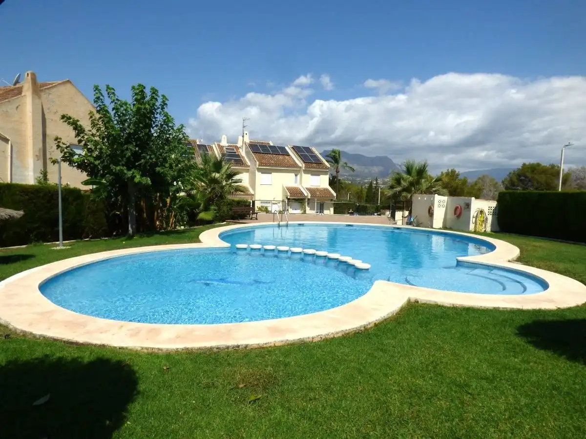 House with pool for sale in NAPOLES, imagen 45