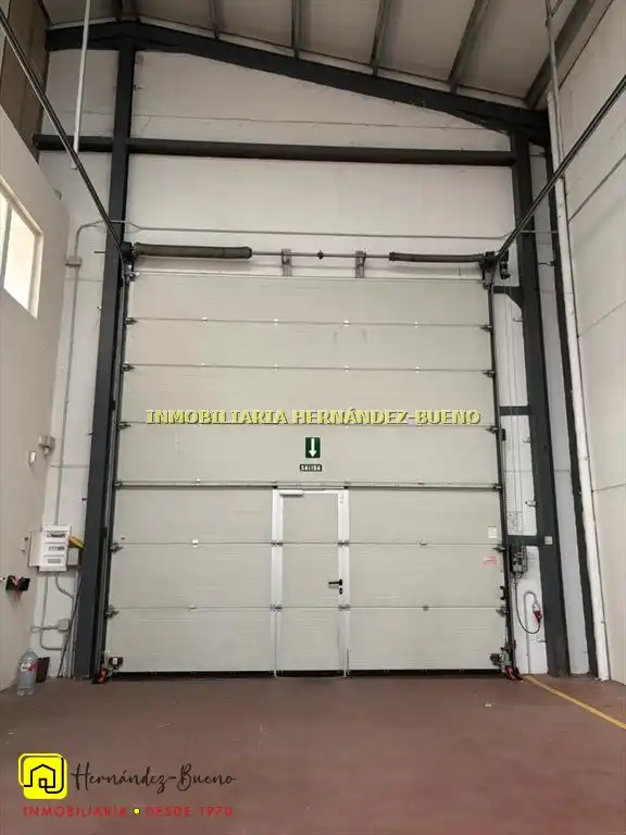 Nave industrial de alquiler en Carbajosa de la Sagrada