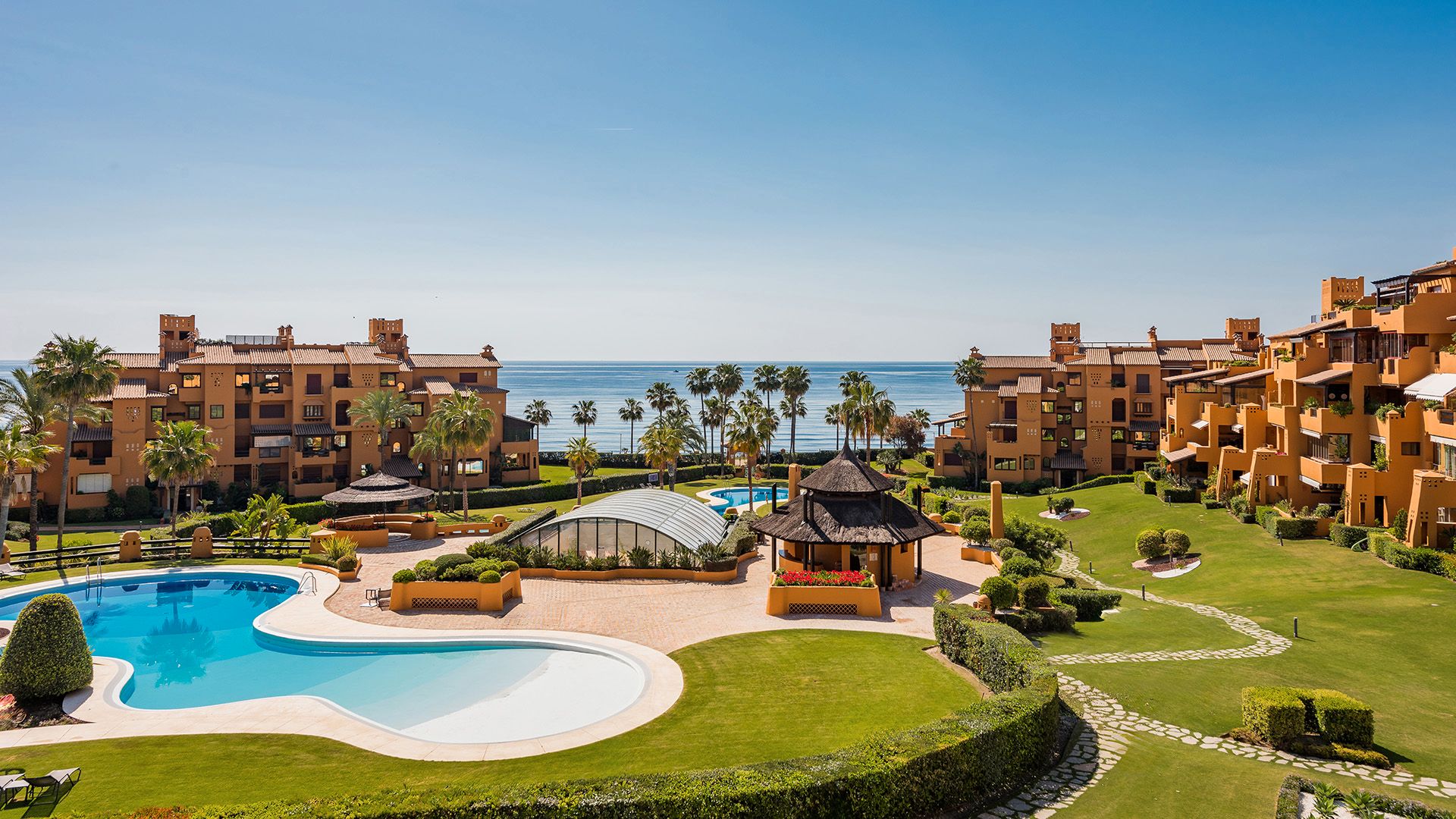 Jardí de Apartament en venda en Estepona amb Aire condicionat, Calefacció i Terrassa