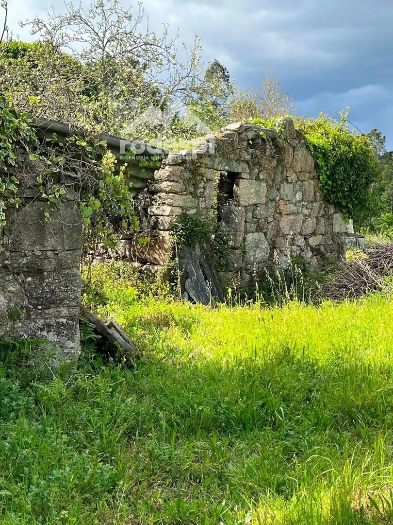 Terreny rústic en venda a Salvaterra de Miño, imagen 15