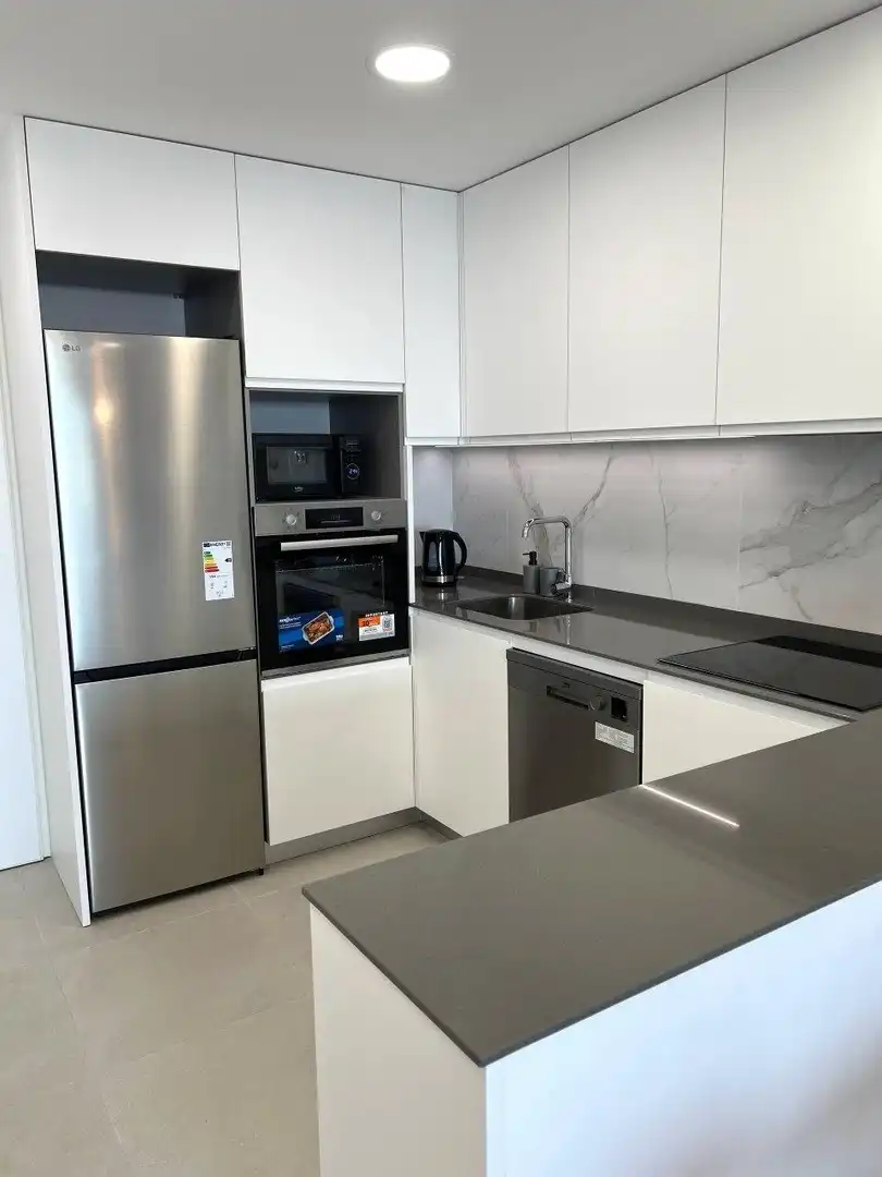 Cocina de Apartamento en venta en Torrevieja con Calefacción, Terraza y Amueblado