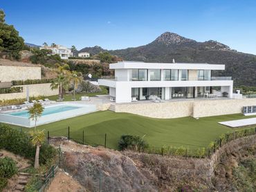 Villa avec balcon à vendre à Lugar Finca la Coja 1