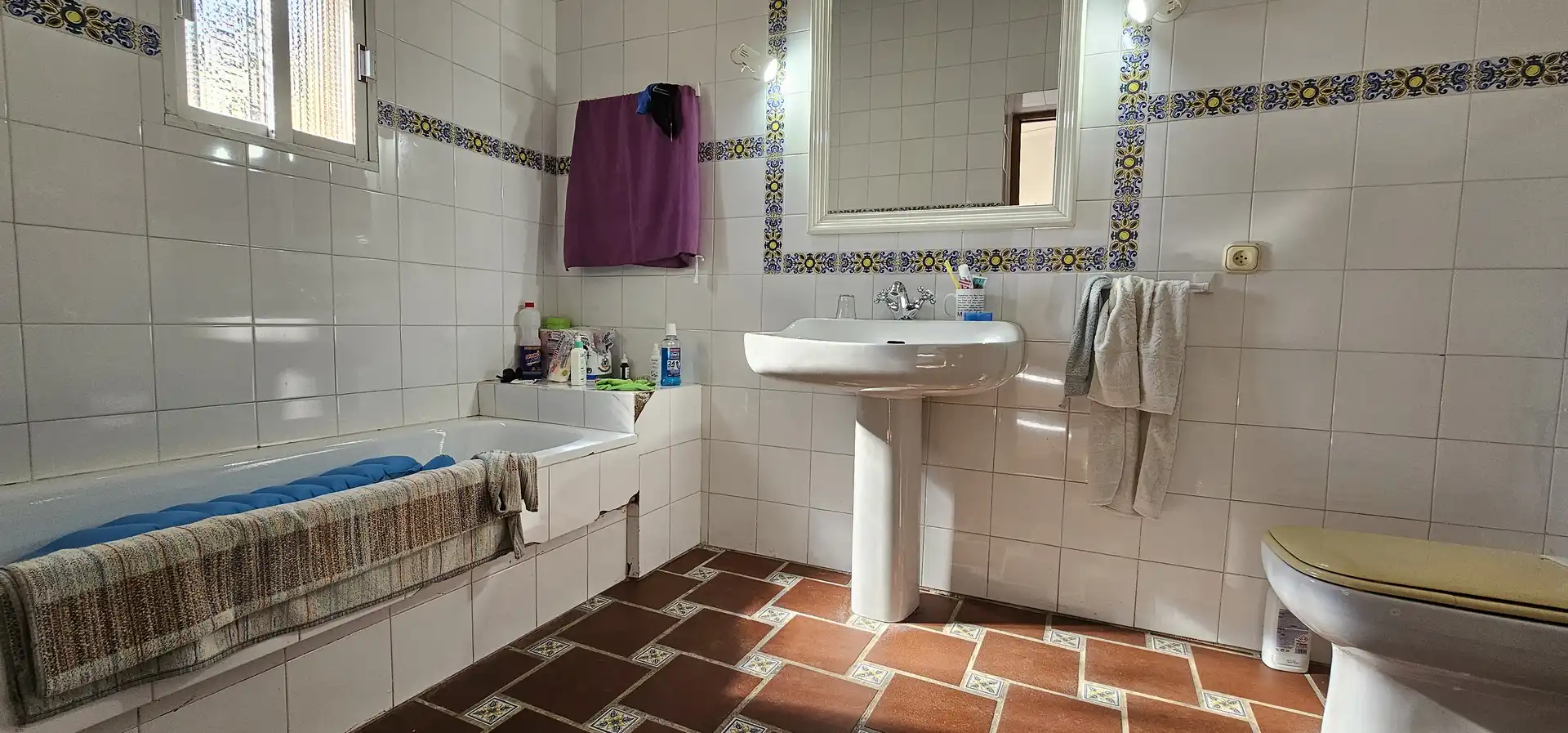 Bathroom of Houses for sale in Totana  with Private garden, Terrace and Storage room
