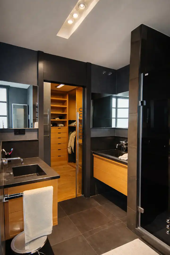 Bathroom of Flat for sale in Bilbao   with Heating, Parquet flooring and Terrace