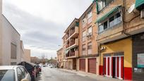 Vista exterior de Pis en venda en  Granada Capital amb Aire condicionat, Calefacció i Terrassa