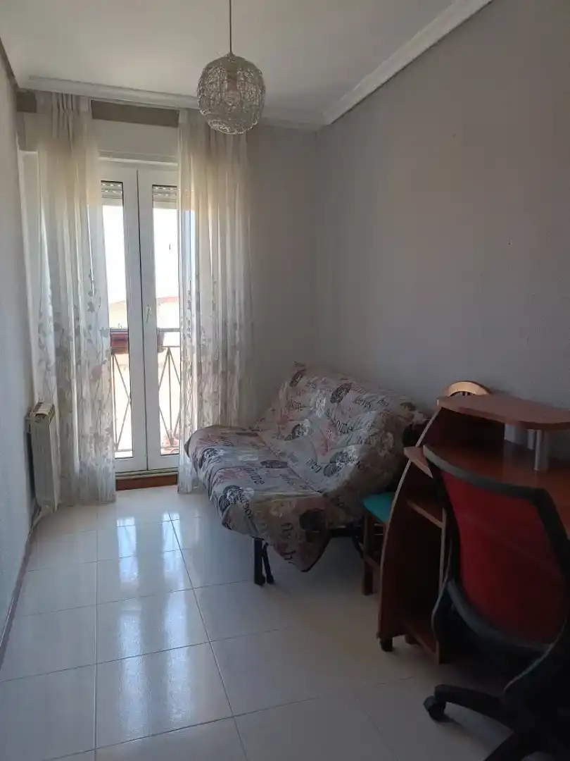 Bedroom of Flat for sale in Cigales