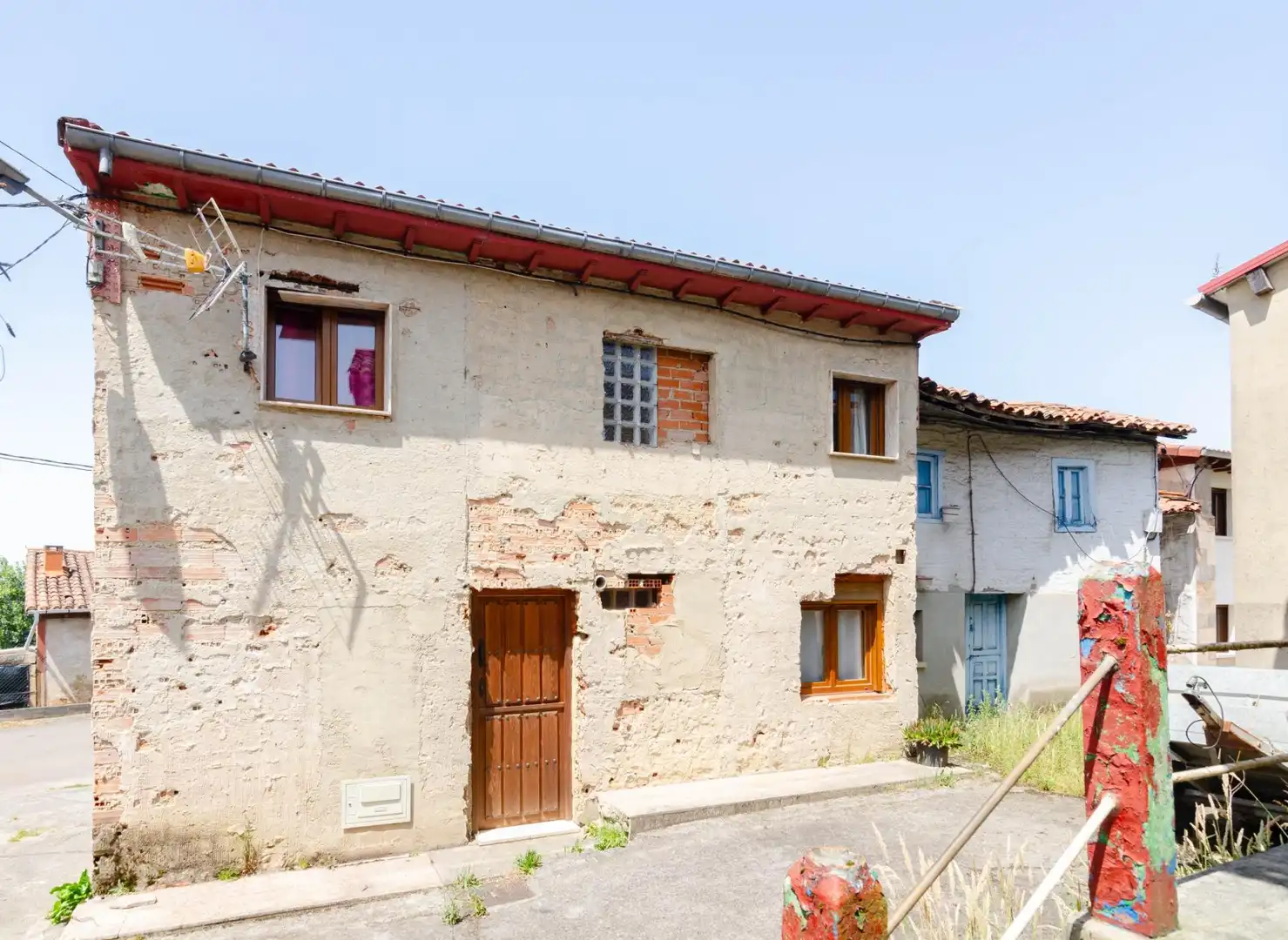 Vista exterior de Casa o chalet en venta en Langreo con Jardín privado y Amueblado
