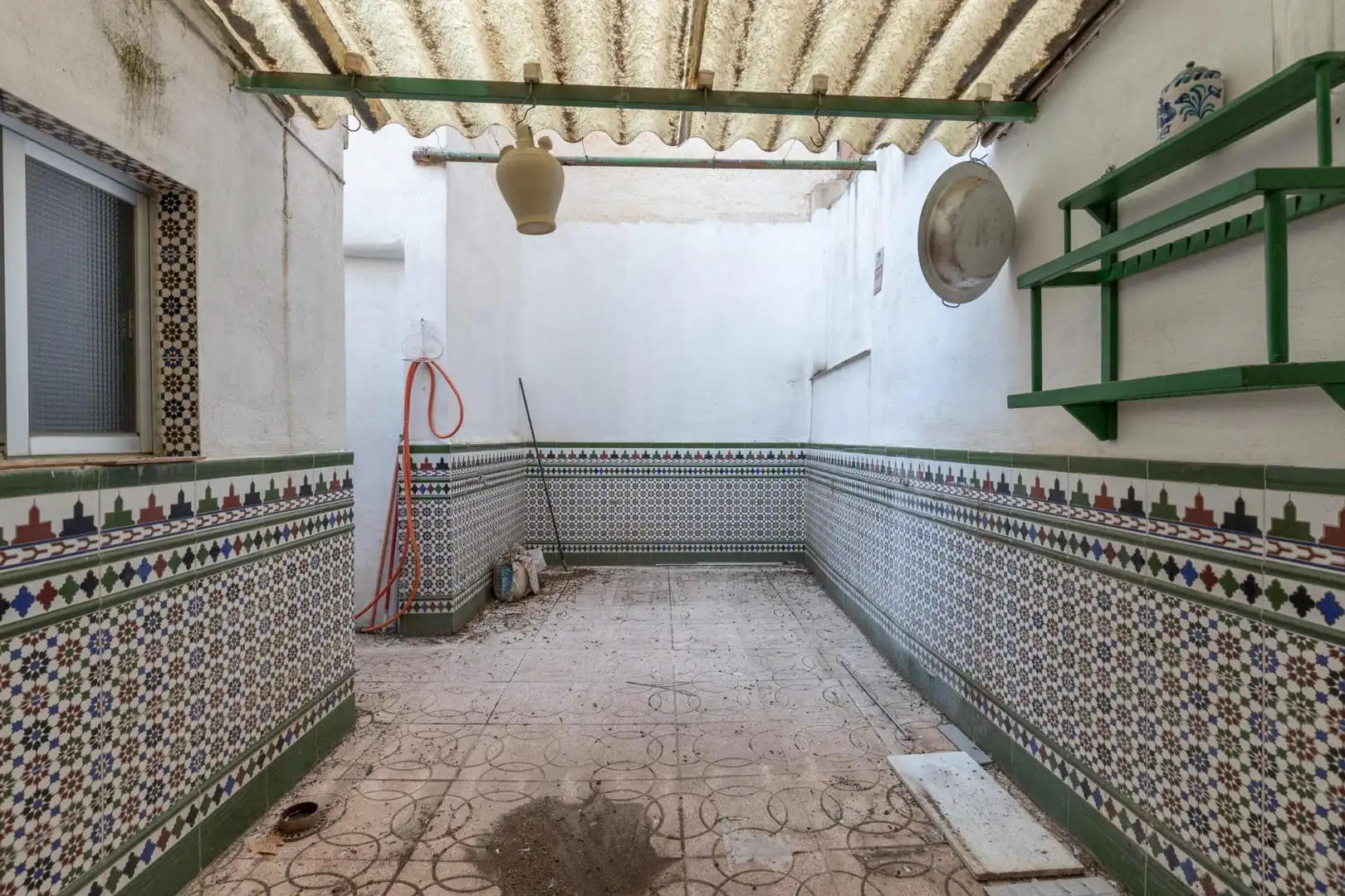 Cuina de Casa adosada en venda en Cúllar Vega amb Terrassa i Balcó