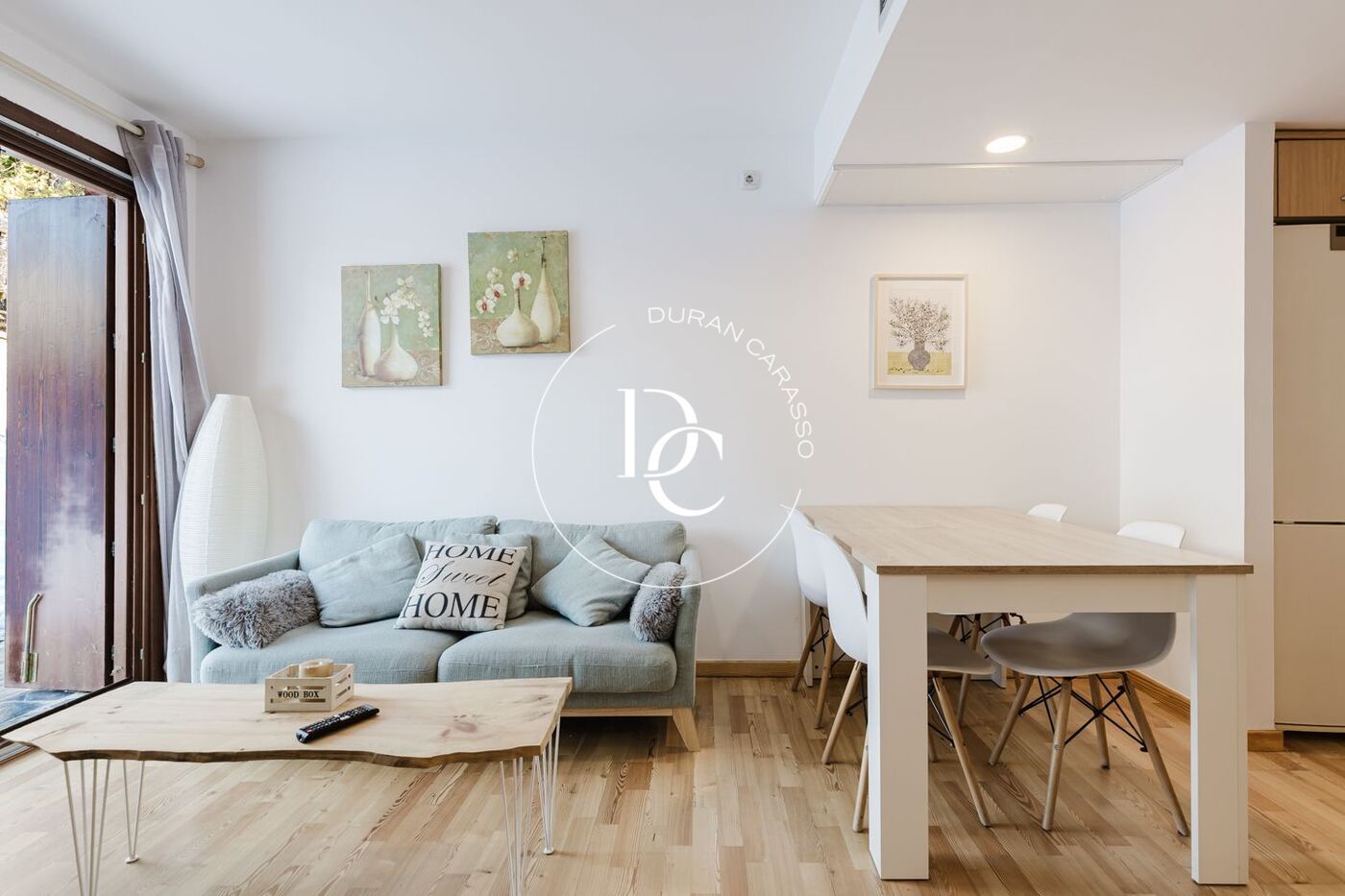 Sala d'estar de Pis en venda en Alp amb Calefacció, Jardí privat i Terrassa