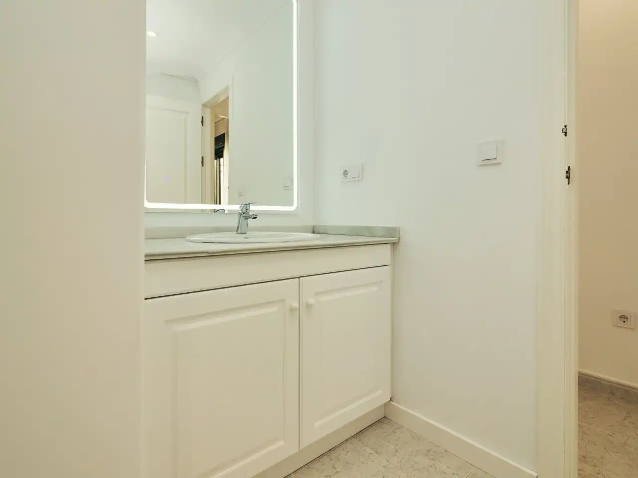 Baño de Apartamento en venta en Orihuela con Aire acondicionado, Calefacción y Terraza