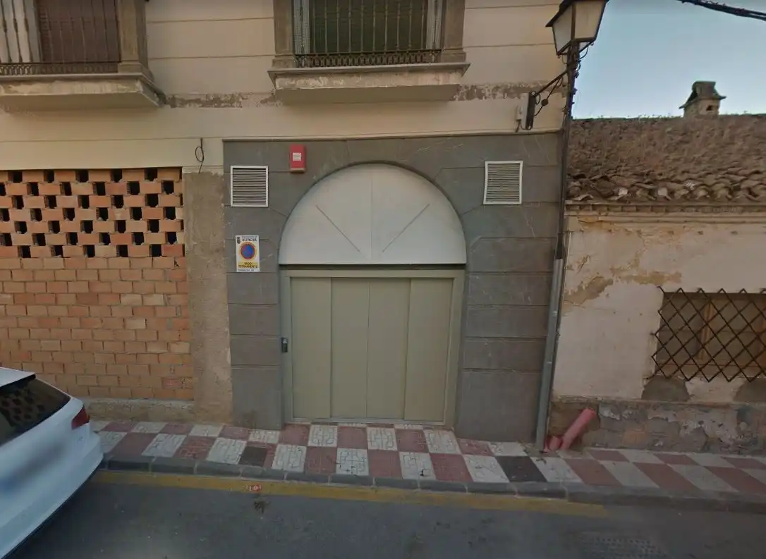 Aparcament amb ascensor en venda a ALFAGUARA