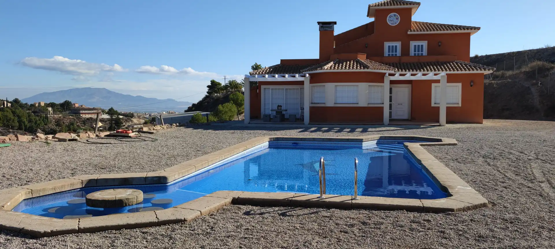 Detached house with terrace for sale in Totana