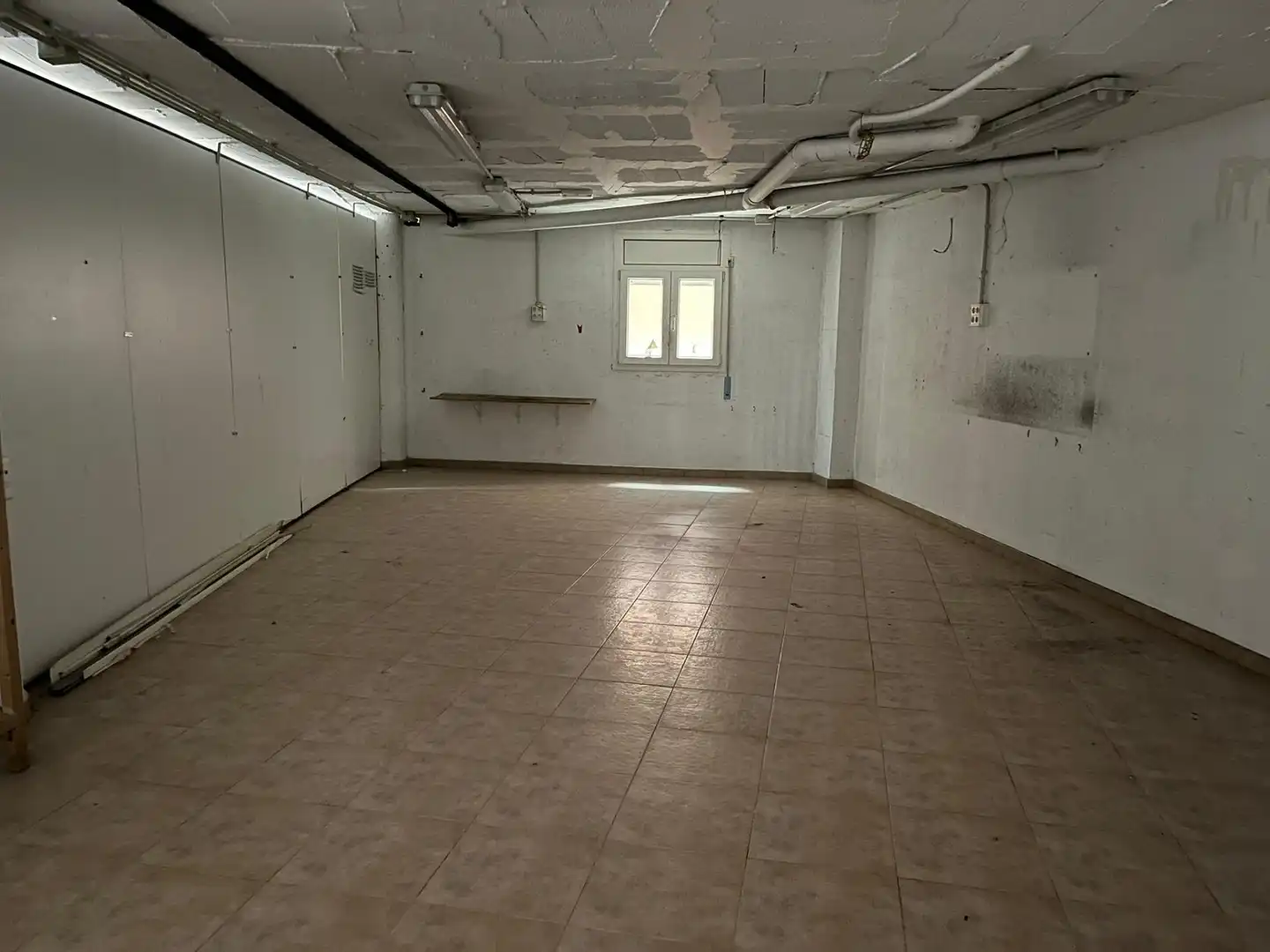 Gewerbefläche zum Verkauf in Font de la Malesa 2, imagen 10