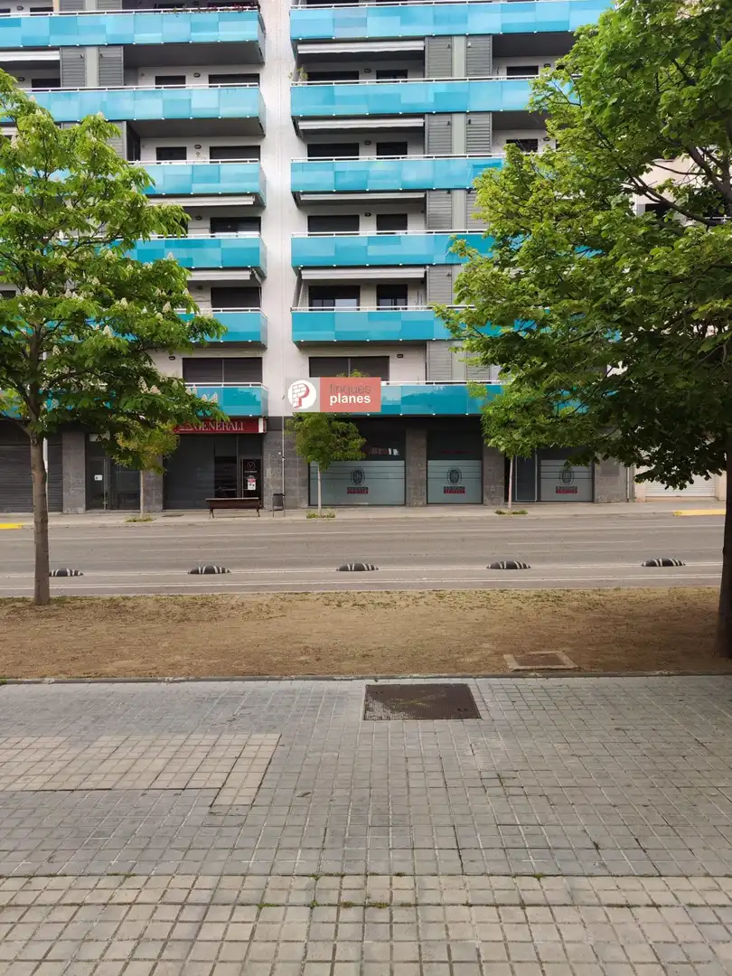 Business premises for sale in Avenida MIQUEL BATLLORI, imagen 10