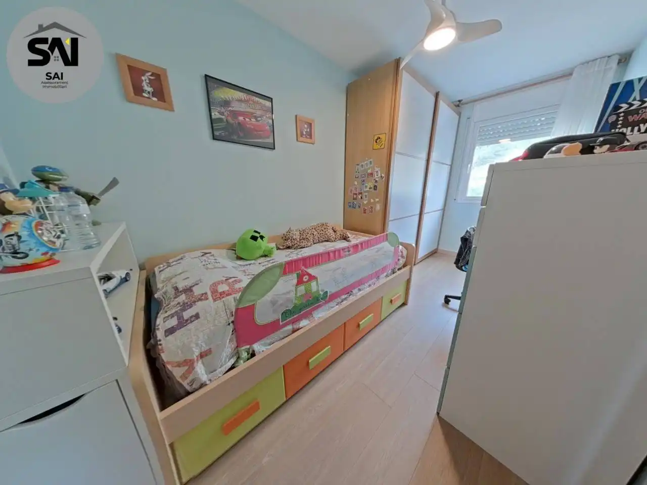 Habitación de Casa o chalet en venta en Castellar del Vallès con Aire acondicionado, Calefacción y Parquet