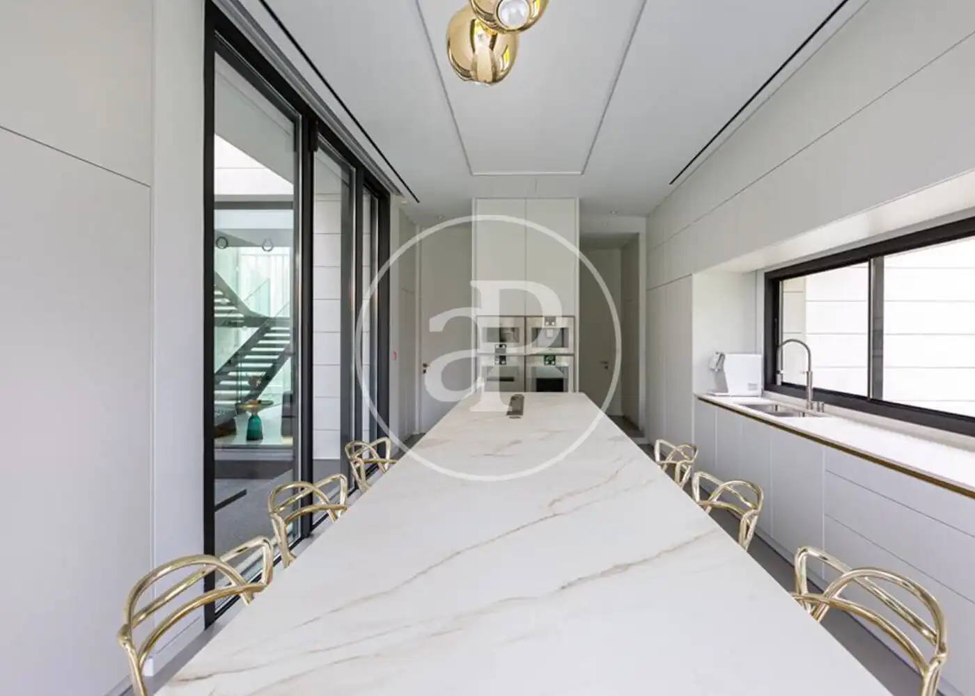 Comedor de Casa o chalet en venta en Madrid con Aire acondicionado, Calefacción y Jardín privado