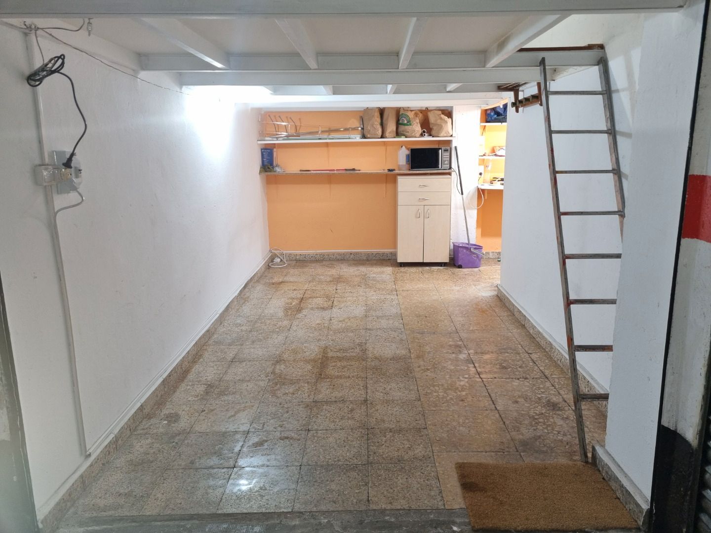 Garage for sale in Burgos Capital