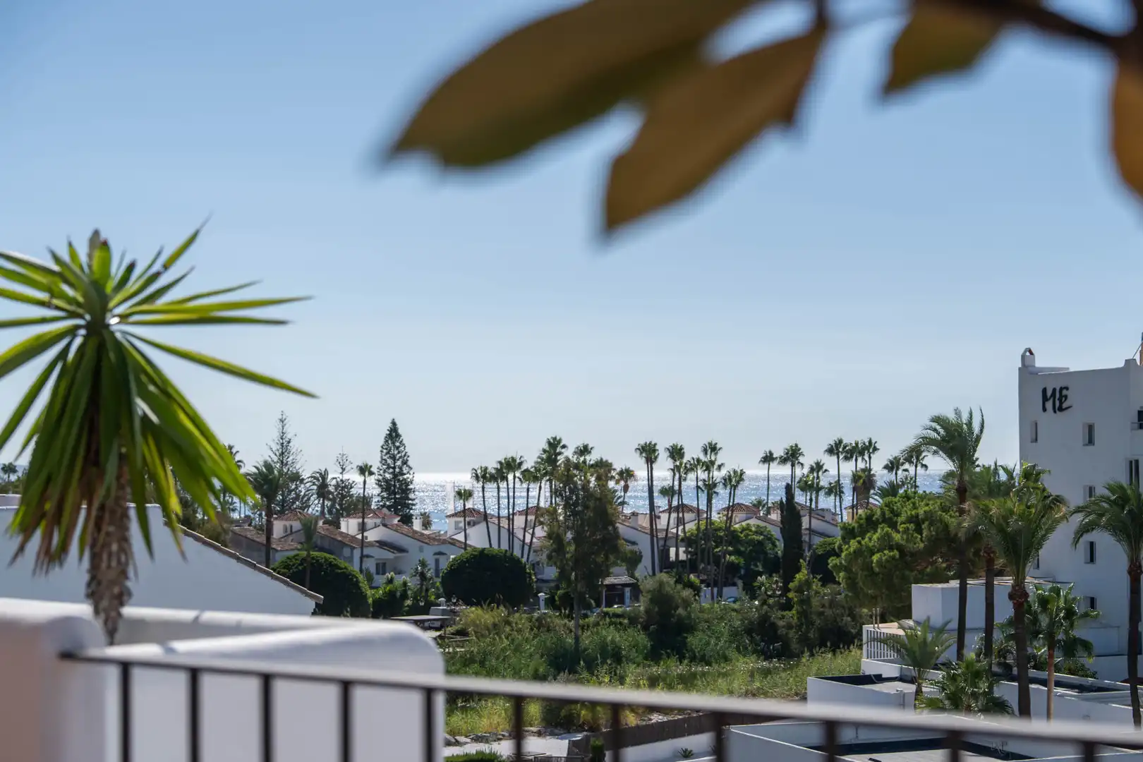 Penthouse with balcony for sale in Nueva Andalucía