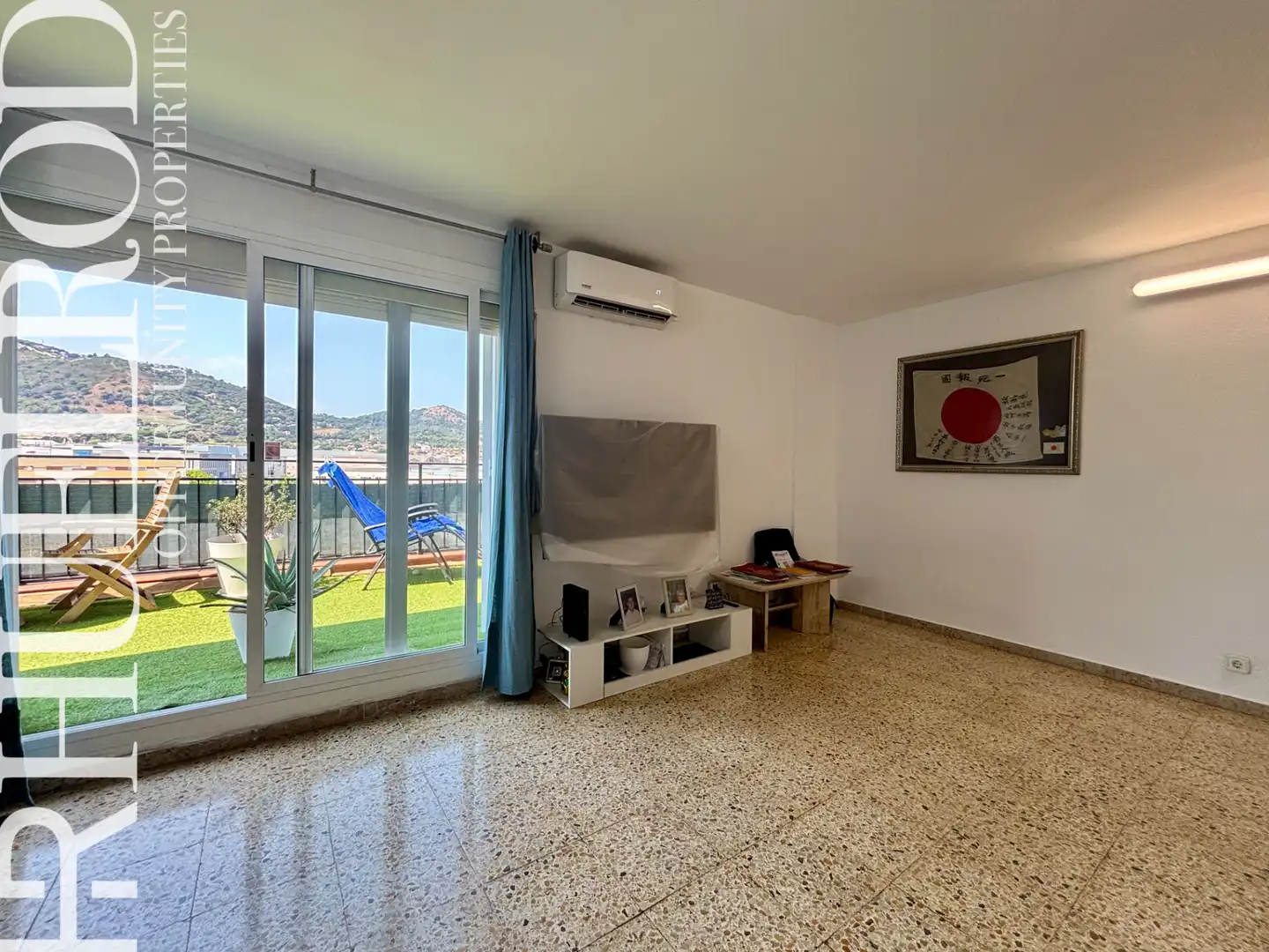 Sala d'estar de Àtic en venda en Pineda de Mar amb Aire condicionat, Calefacció i Terrassa