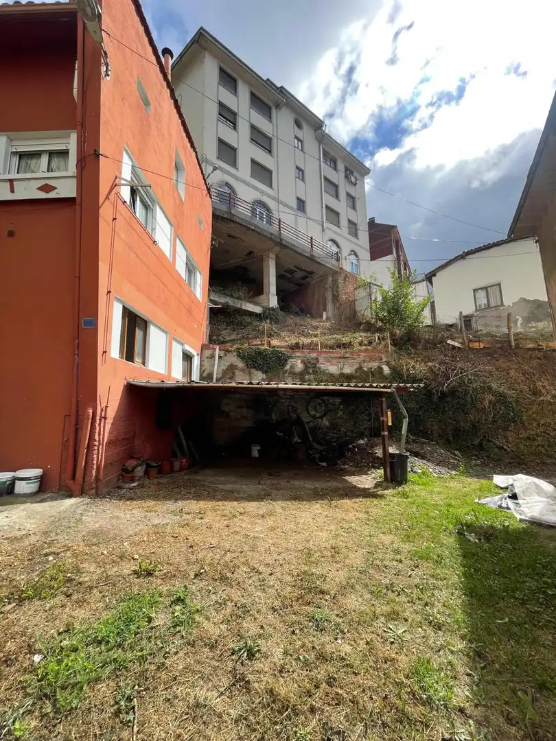 Parking de Casa o chalet en venta en Tineo