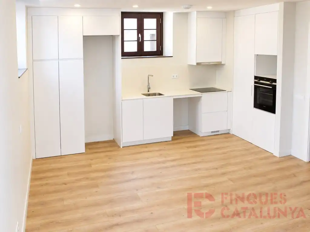 Dúplex con ascensor en venta en Bellmirall, imagen 2