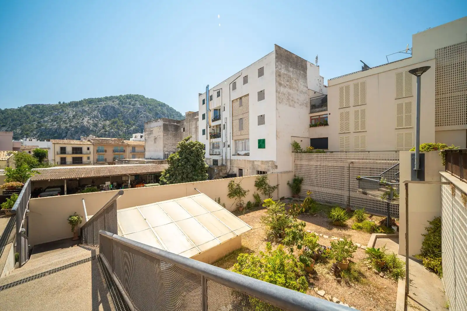 Vista exterior de Dúplex en venda en Pollença amb Terrassa, Rentadora i Balcó