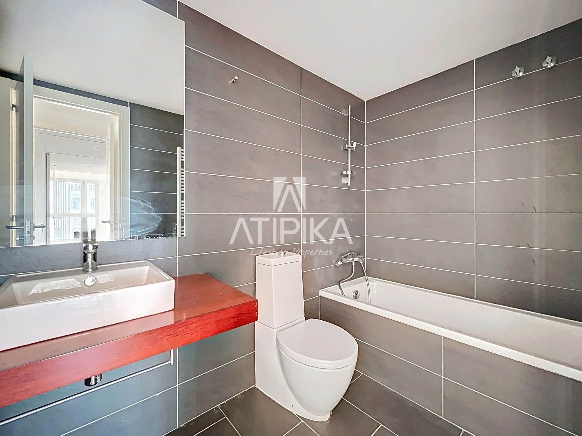 Baño de Piso en venta en  Barcelona Capital con Aire acondicionado, Parquet y Trastero